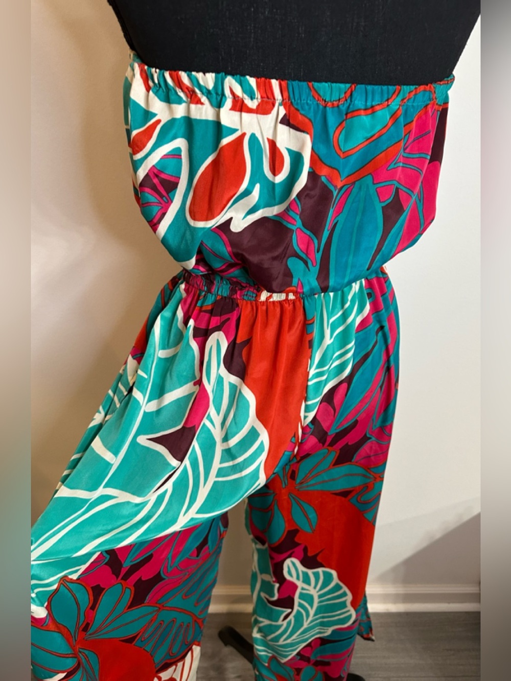 True Destinations Tropical Strapless Jumpsuit in Red & Teal - Size M
